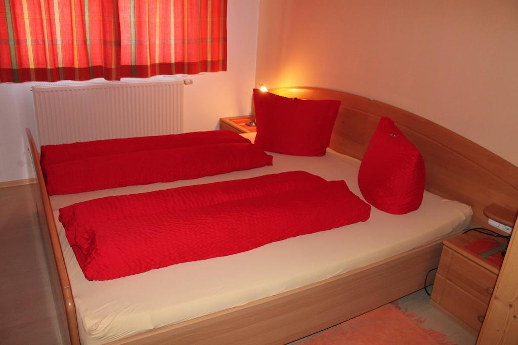 Ferienwohnung Kroessbacher Neustift im Stubaital Cameră foto