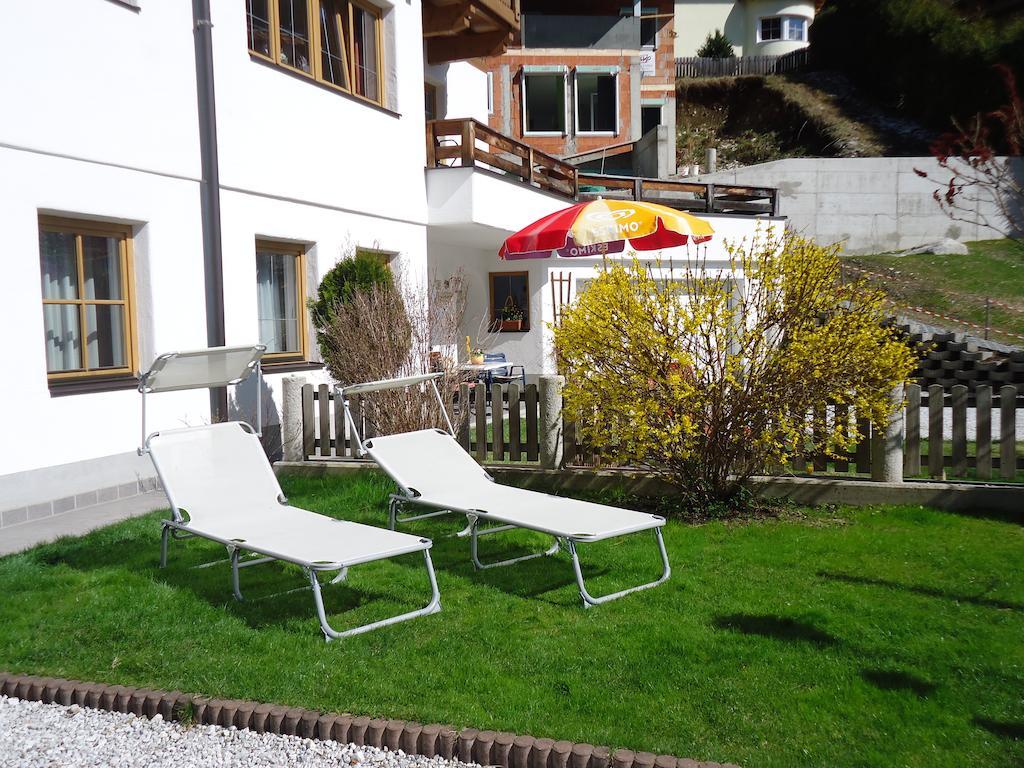 Ferienwohnung Kroessbacher Neustift im Stubaital Exterior foto